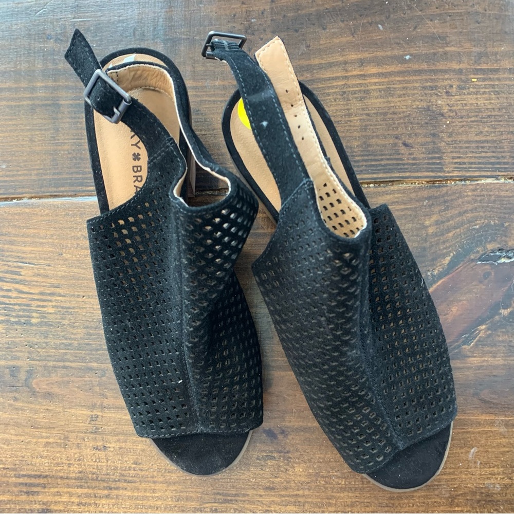 LUCKY Brand | Women’s Black Bertel Sandal